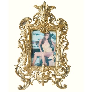 Κορνίζα μπρούτζινη