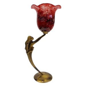 Κηροπήγιο μπρούτζινο γυναίκα με φυσητό γυαλί