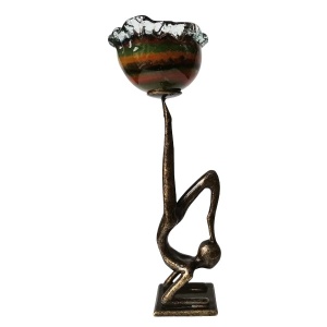 Κηροπήγιο μπρούτζινο γυναίκα με πόδι ψηλά με φυσητό γυαλί